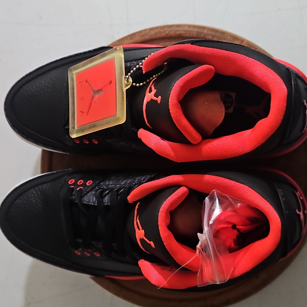 Nike Air Jordan 3 Retro Crimson MENS 9.5 W/BOX 🔥🔥🔥NWT RARE NEVER WORN🔥🔥🔥 - Picture 6 of 11
